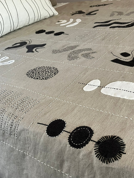 ABSTRACT THROW natural linen